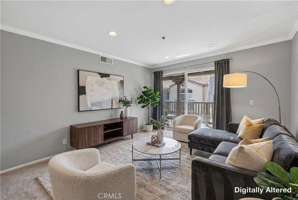 2800 Keller 70