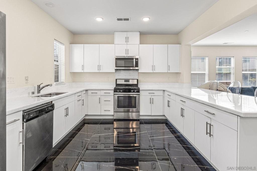 5405 Beach Grass Ln 134