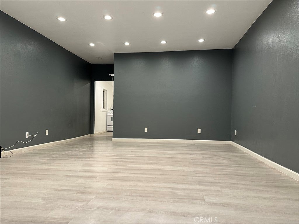 216 E Base Line