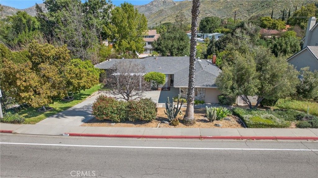 Photo of 4360 Watkins Dr, Riverside, CA 92507 (MLS # IV26053879)