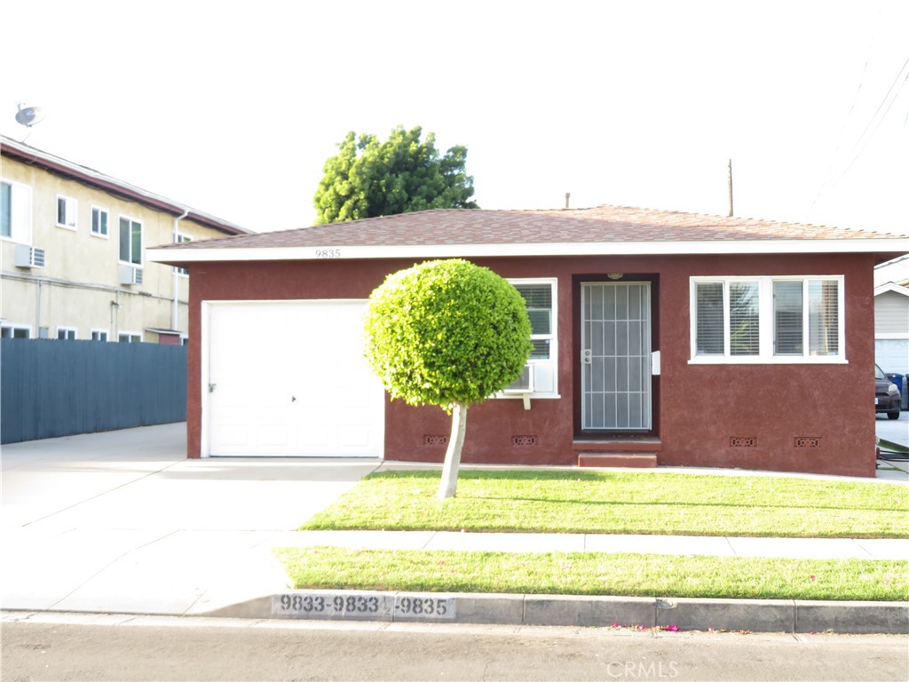 9833 Walnut