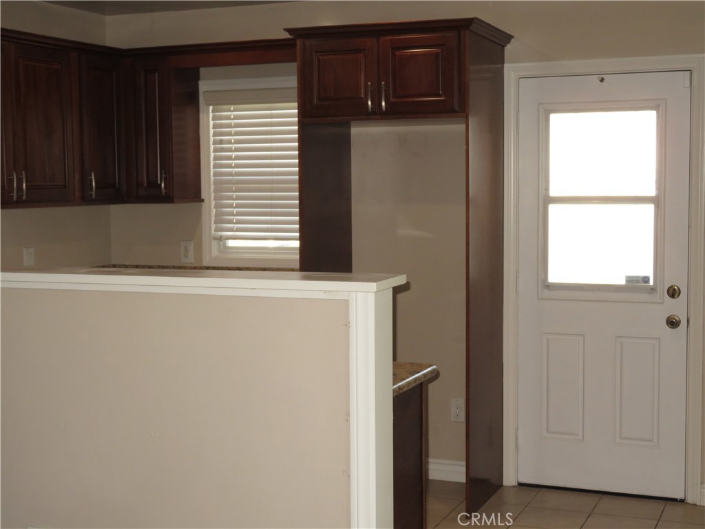 9833 Walnut