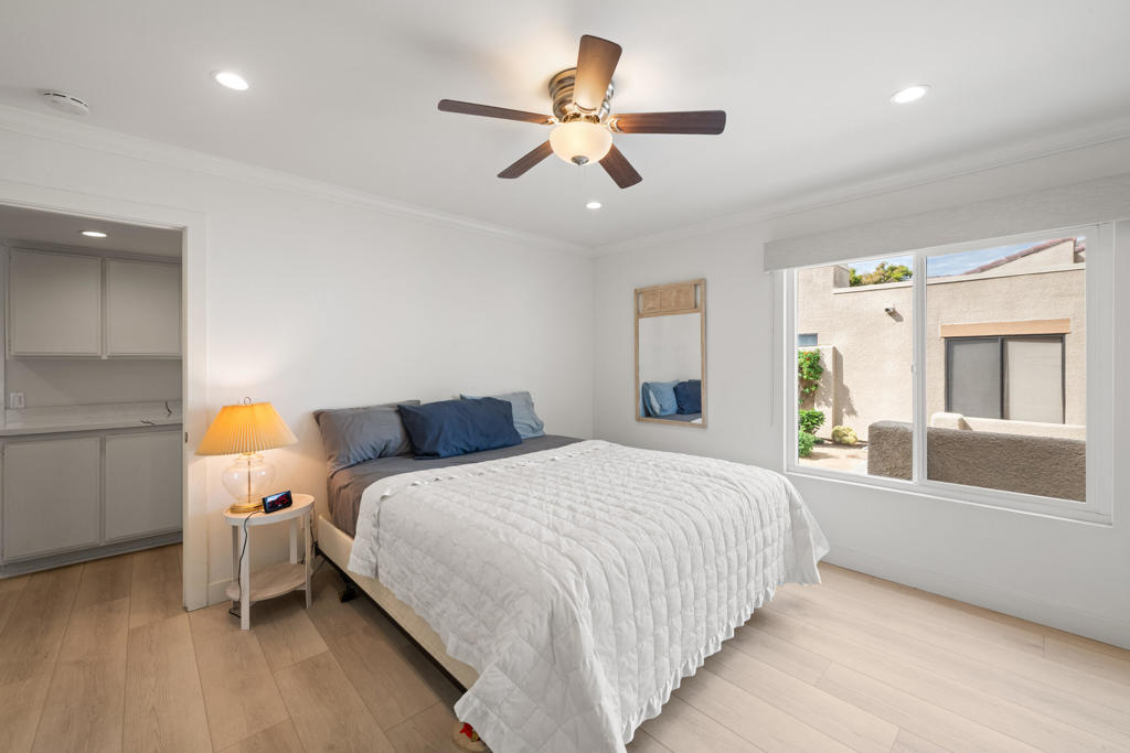 Sommerset So. Palm D - Residential