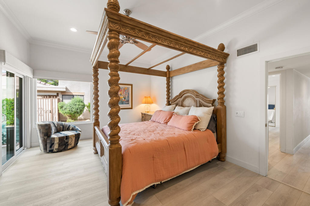 Sommerset So. Palm D - Residential