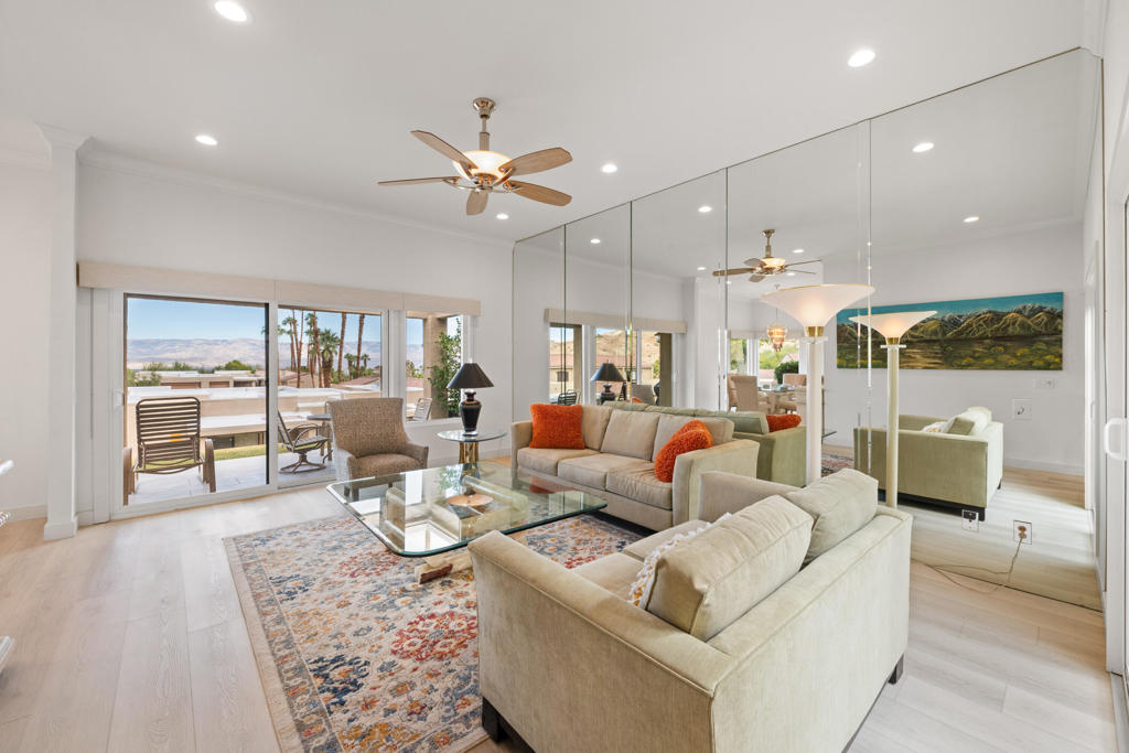 Sommerset So. Palm D - Residential