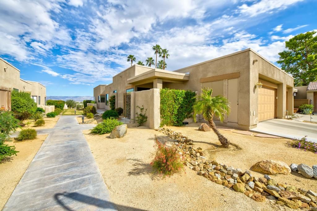 Photo of 72516 Sandstone Lane, Palm Desert, CA 92260 (MLS # 219137441PS)