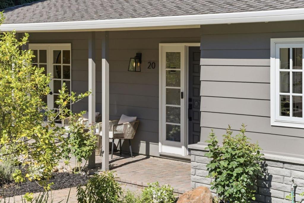 20 Campo Bello Court