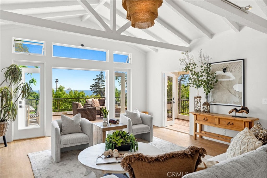 31402 Ocean View St, Laguna Beach CA 92651