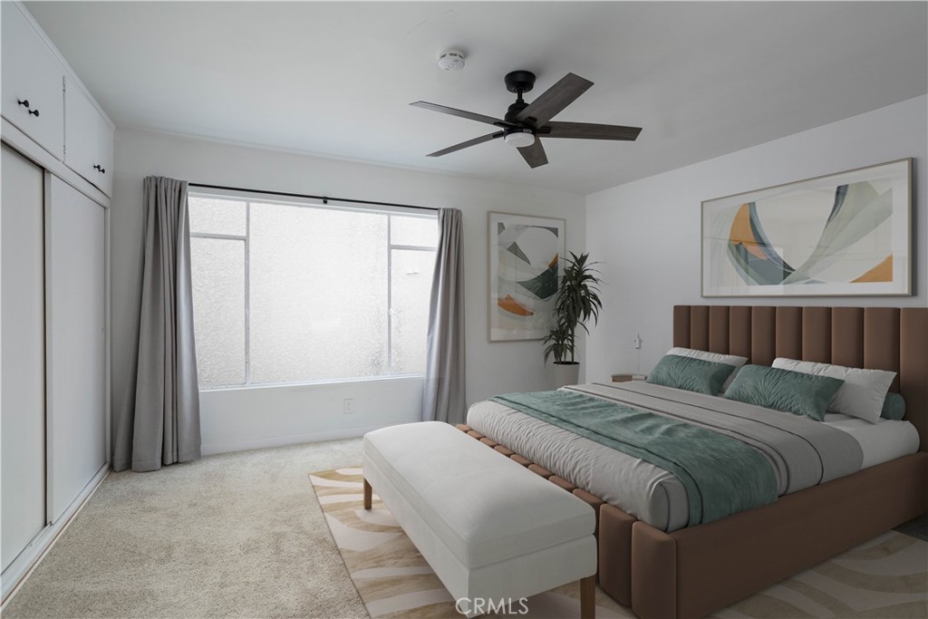 1250 E Ocean Boulevard 307