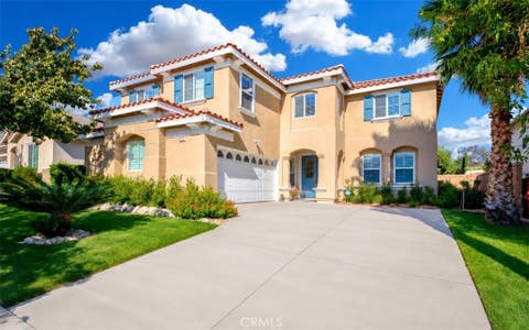 Photo of 1826 Pinnacle WAY, Upland, CA 91784 (MLS # BB26141432)