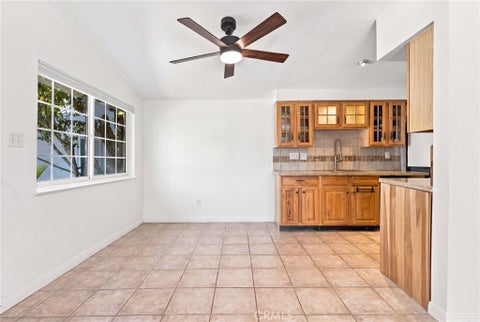 Tiny photo for 1544 Elm AVE, Costa Mesa, CA 92626 (MLS # PW26224935)