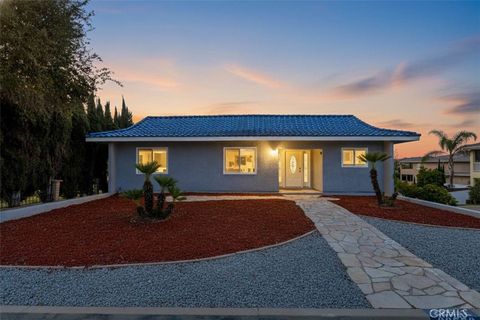 22552 Canyon Club Canyon Lake CA 92587