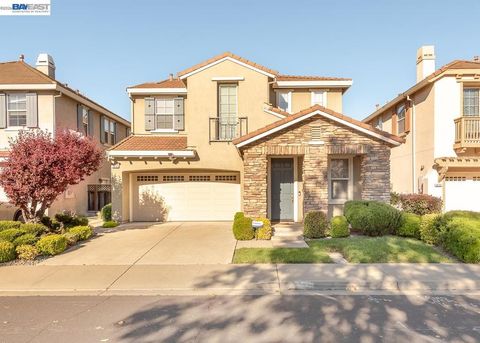 Photo of 34187 Governo Dr Dr, Union City, CA 94587 (MLS # 41131937)