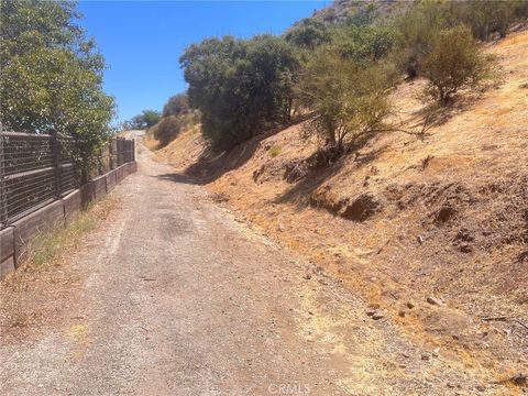 Photo of 0 Renee Drive, Agoura Hills, CA 91301 (MLS # AR26100577)