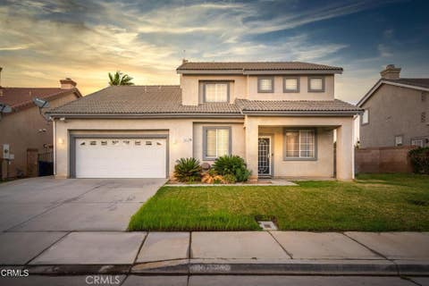 Photo of 3843 Vitrina LN, Palmdale, CA 93551 (MLS # SR26181374)