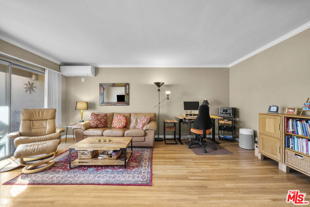 3166 S Sepulveda Boulevard 14