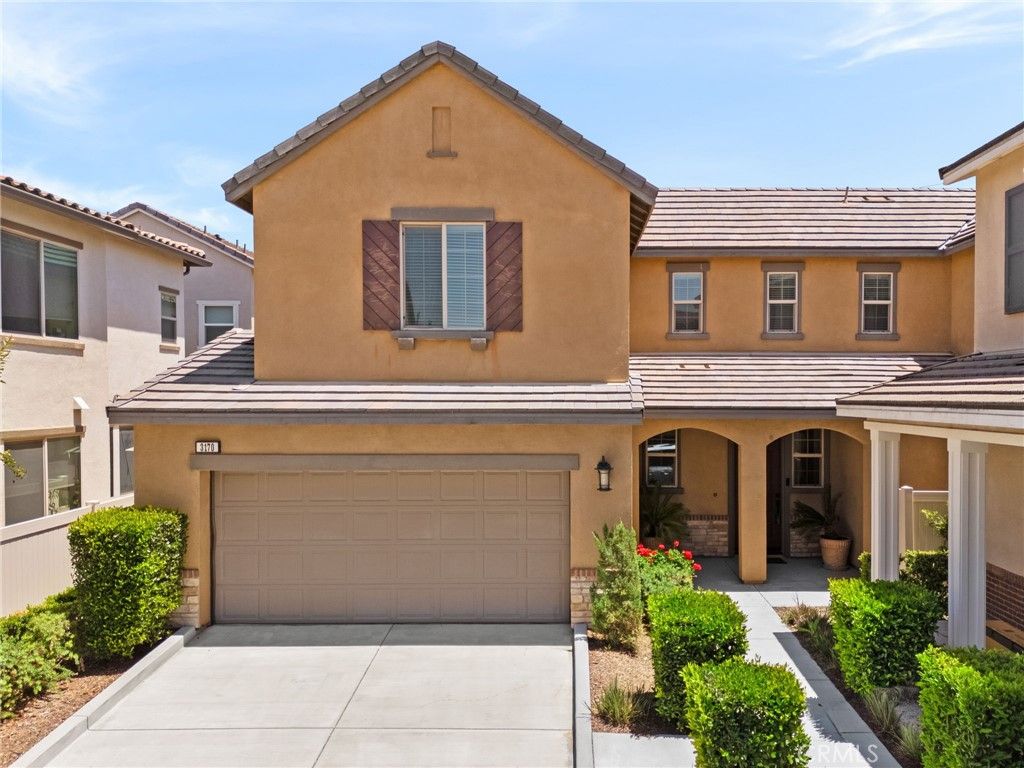 Photo of 3170 E Painted Crescent St, Ontario, CA 91762 (MLS # IG25240252)