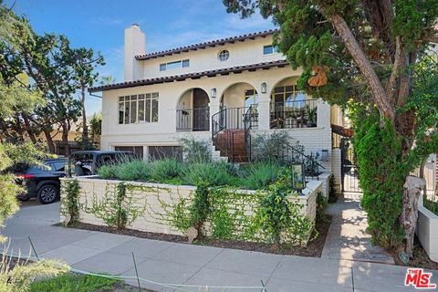 Photo of 852 15th Street #6, Santa Monica, CA 90403 (MLS # 26654867)