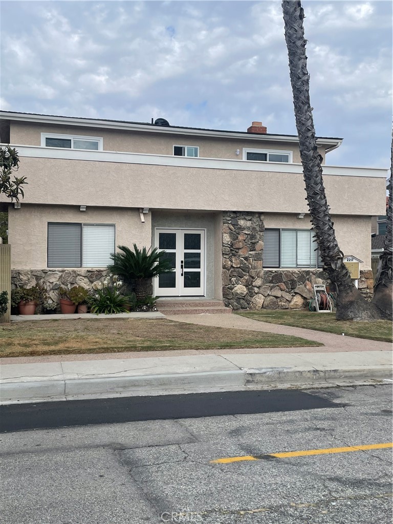 2217 Voorhees Avenue