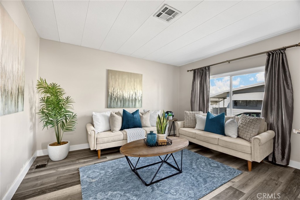 2851 Rolling Hills 248