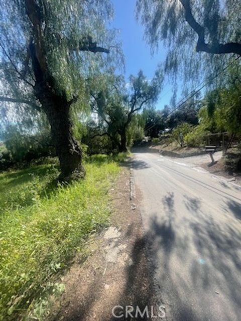 Photo of 11850 West Trail, Sylmar, CA 91342 (MLS # DW26059207)