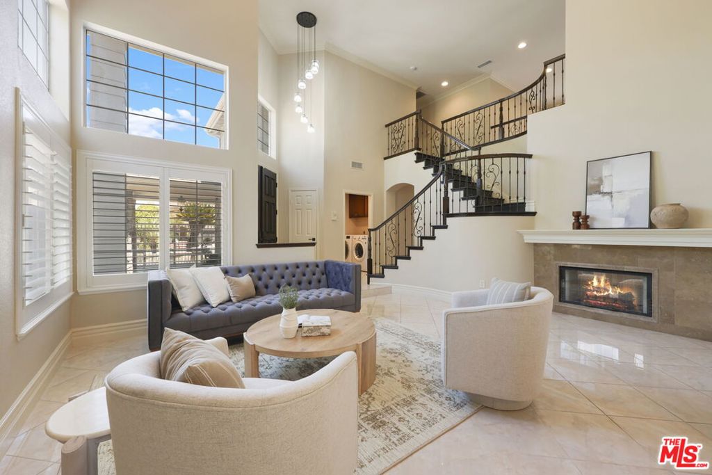 16246 Avenida San Miguel