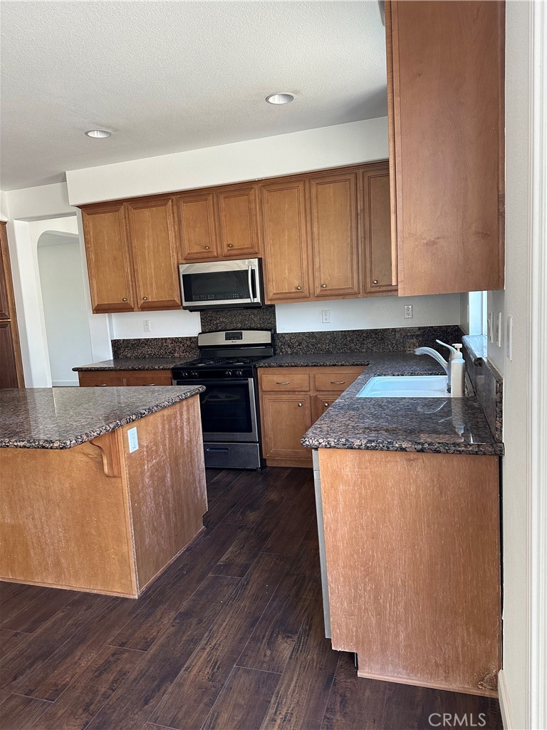 Properties 3 29794 Winter Hawk