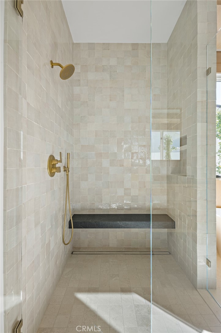 Cameo Highlands (CAMH) - Residential Lease