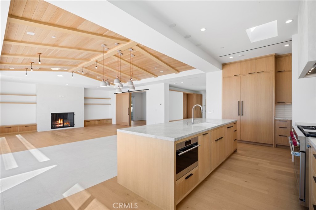 Cameo Highlands (CAMH) - Residential Lease