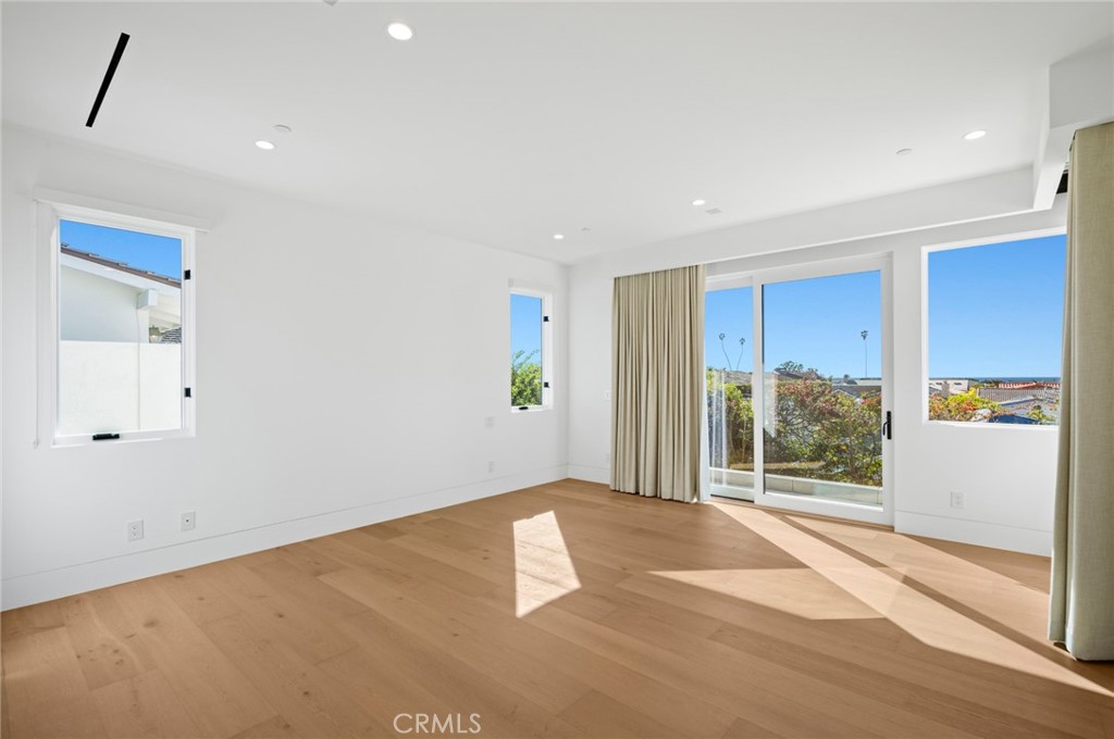 Cameo Highlands (CAMH) - Residential Lease