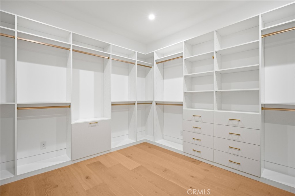 Cameo Highlands (CAMH) - Residential Lease