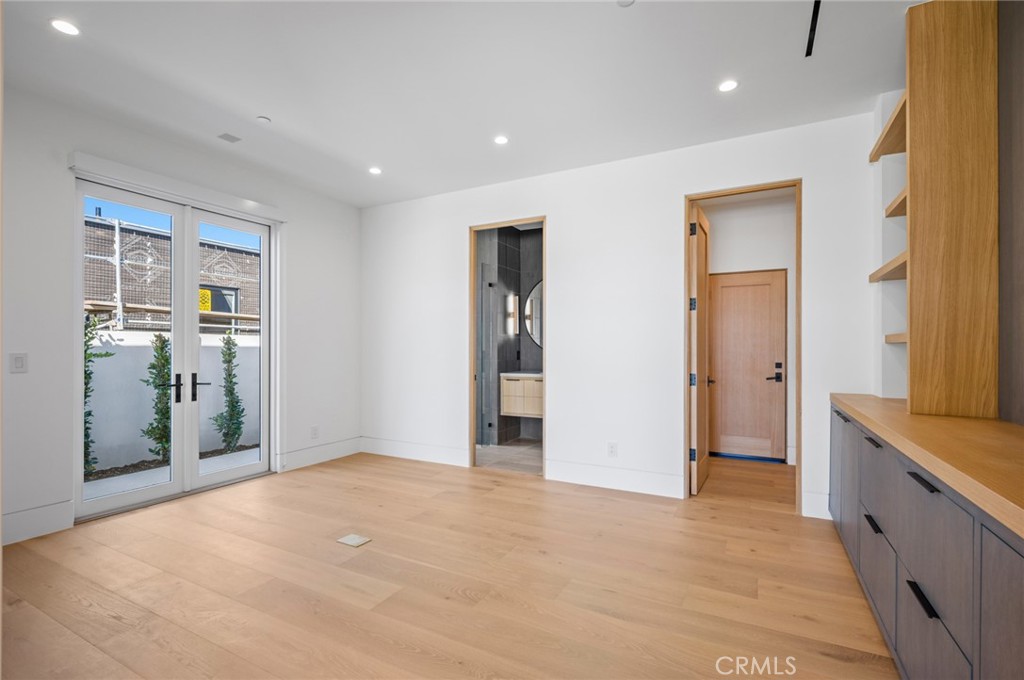 Cameo Highlands (CAMH) - Residential Lease