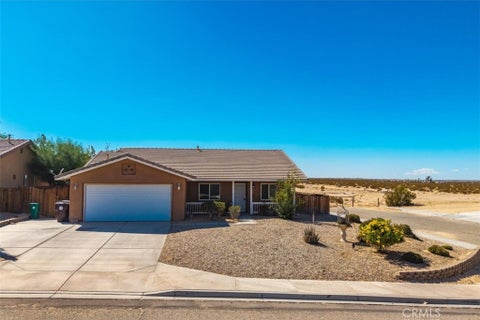 Photo of 5128 Split Rock Avenue, 29 Palms, CA 92277 (MLS # JT26200764)