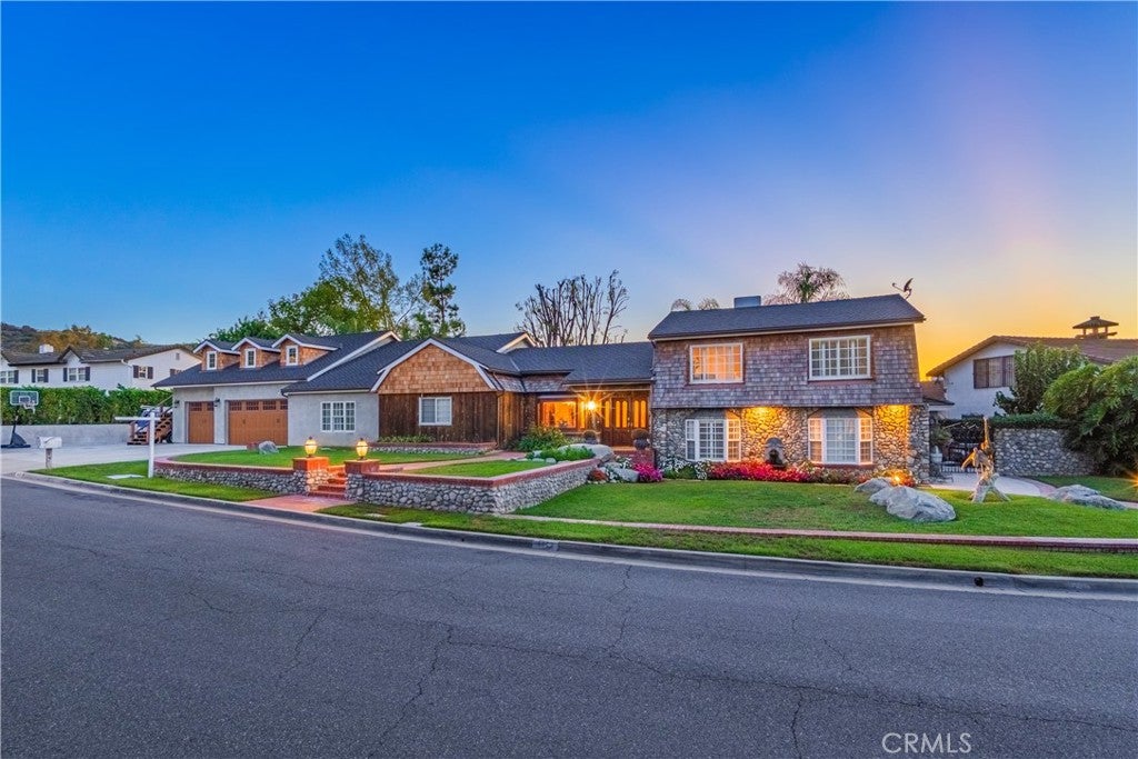 1455 Queen Summit DR