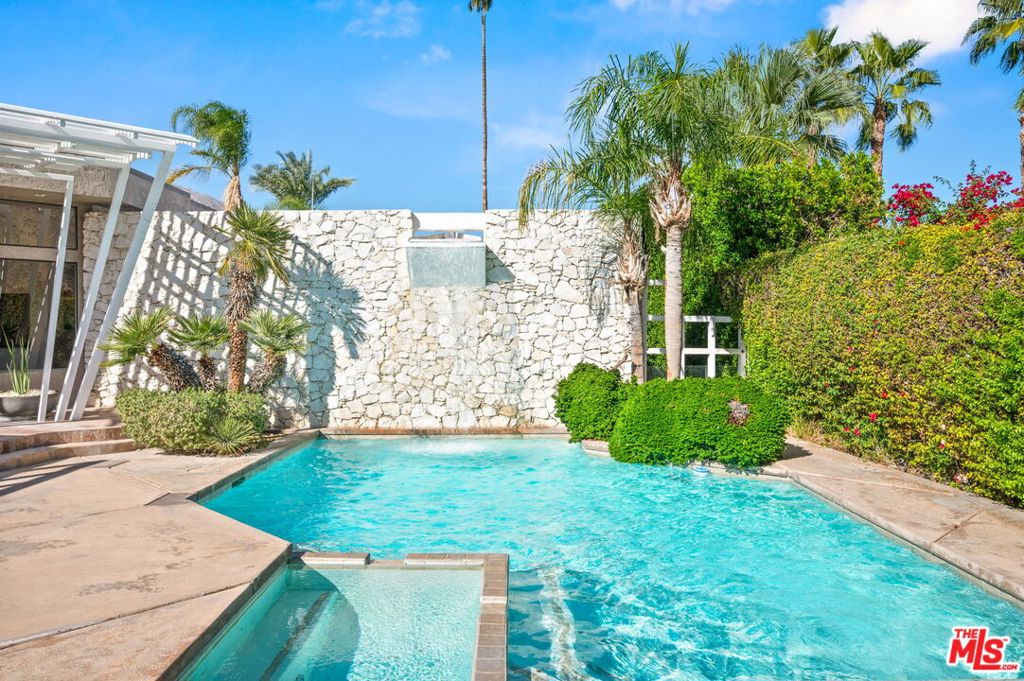 Indian Canyons - Residential