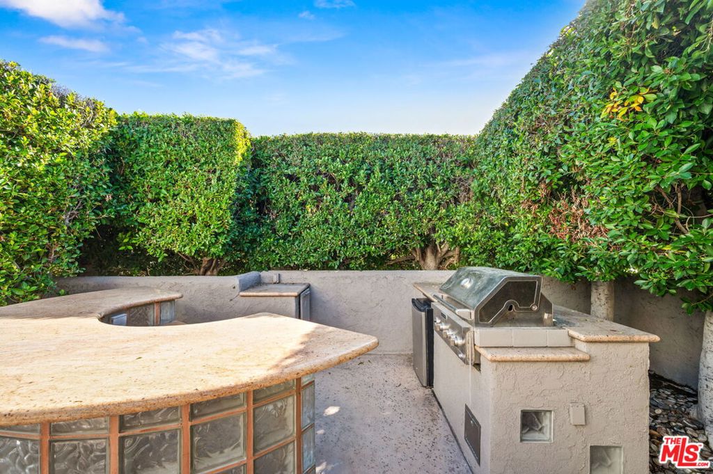 Indian Canyons - Residential