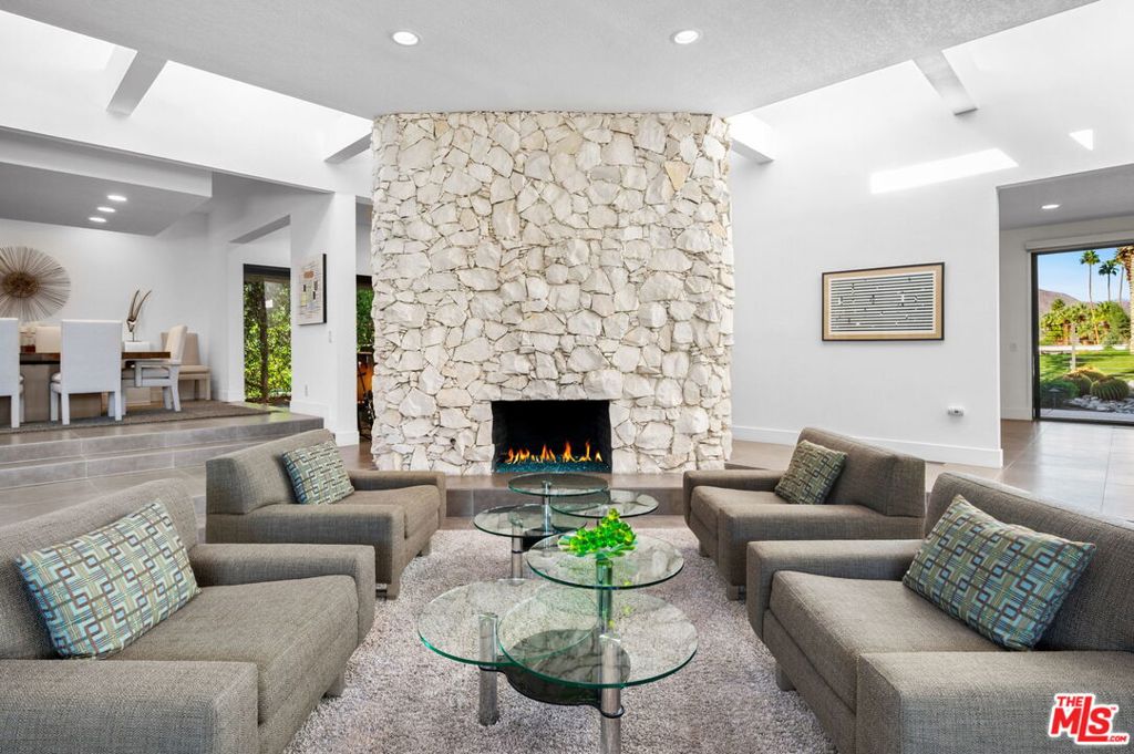 Indian Canyons - Residential