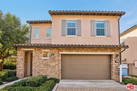 91 Lavender Lake Forest CA 92630