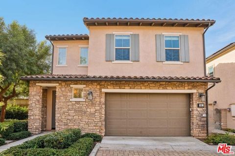 91 Lavender Lake Forest CA 92630