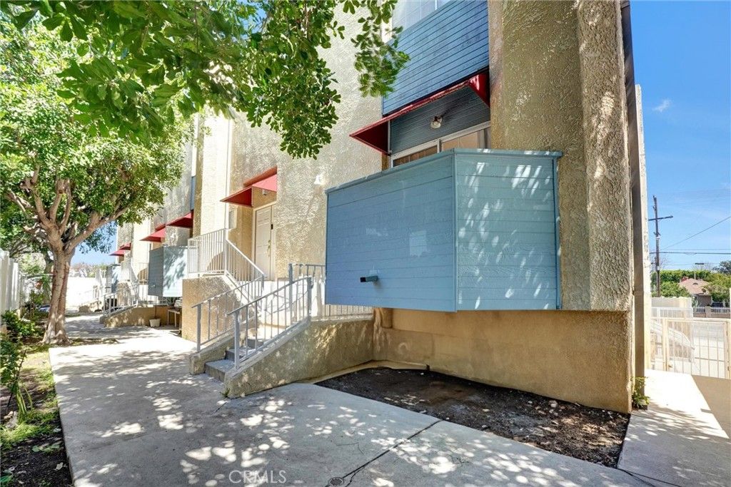 Photo of 14105 Lemay Street #4, Van Nuys, CA 91405 (MLS # SR25228208)