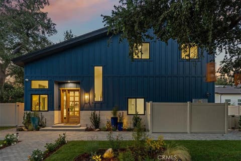 Photo of 21831 San Jose Street, Chatsworth, CA 91311 (MLS # GD26180478)