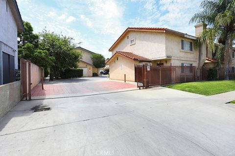 st Rose 13 Paramount CA 90723