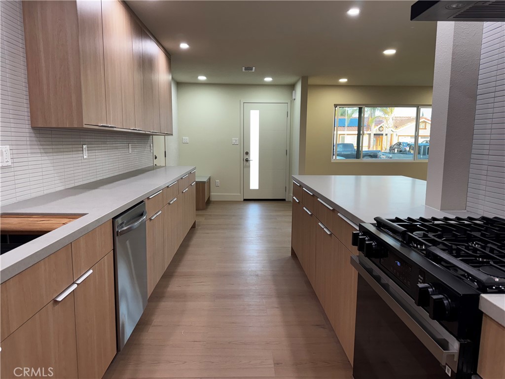 13131 Siemon Avenue