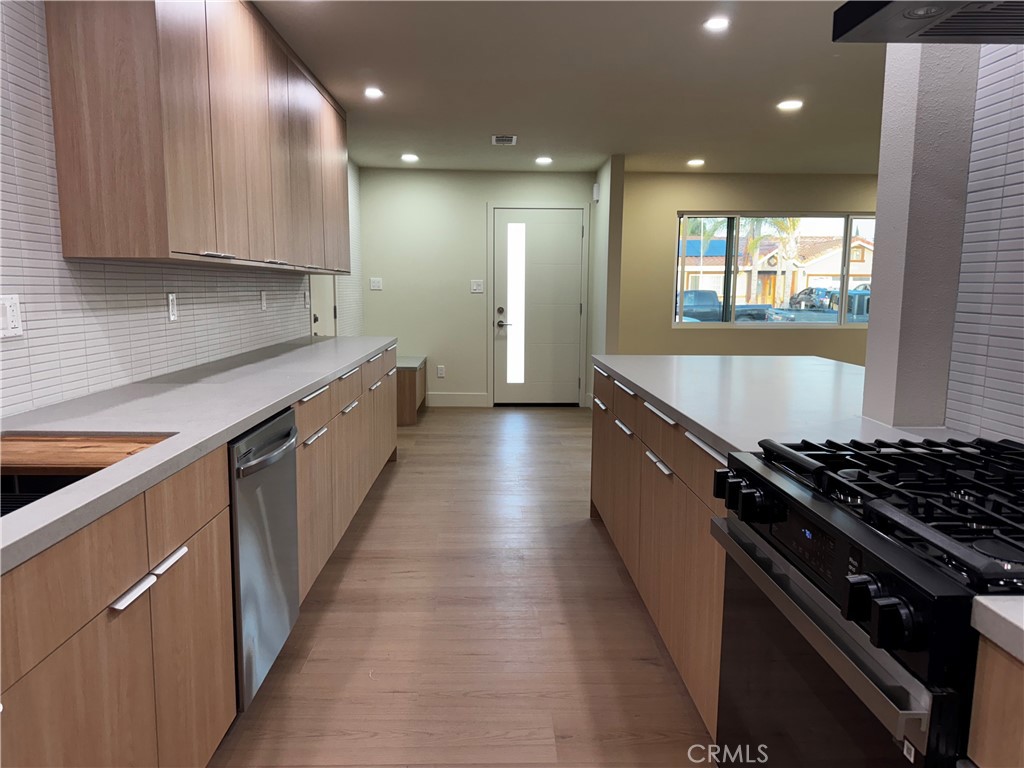 13131 Siemon Avenue