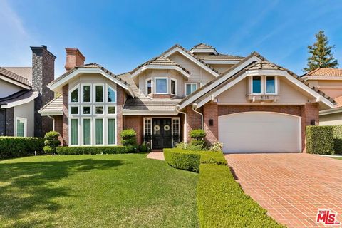 Photo of 4131 Troost Avenue, Studio City, CA 91604 (MLS # 26661211)