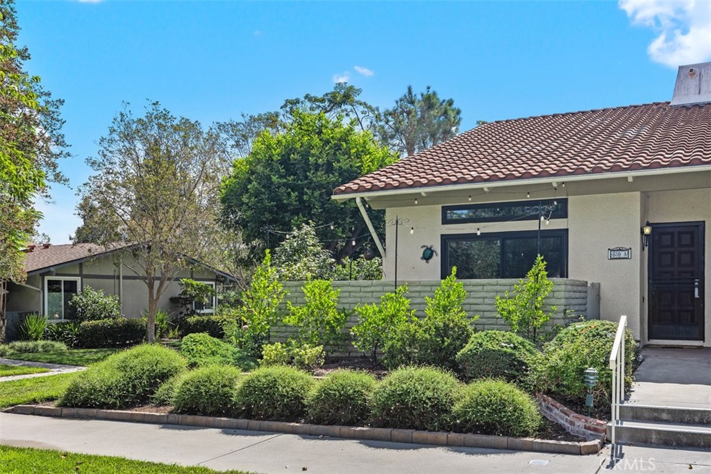 Leisure World (LW) - Residential Lease