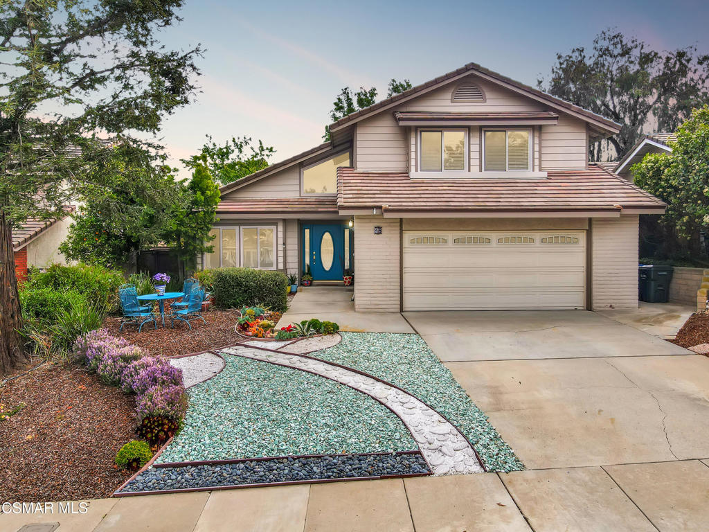 48 Herringbone Court