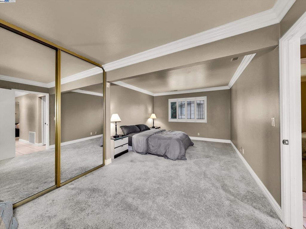 ALVARADO - Residential