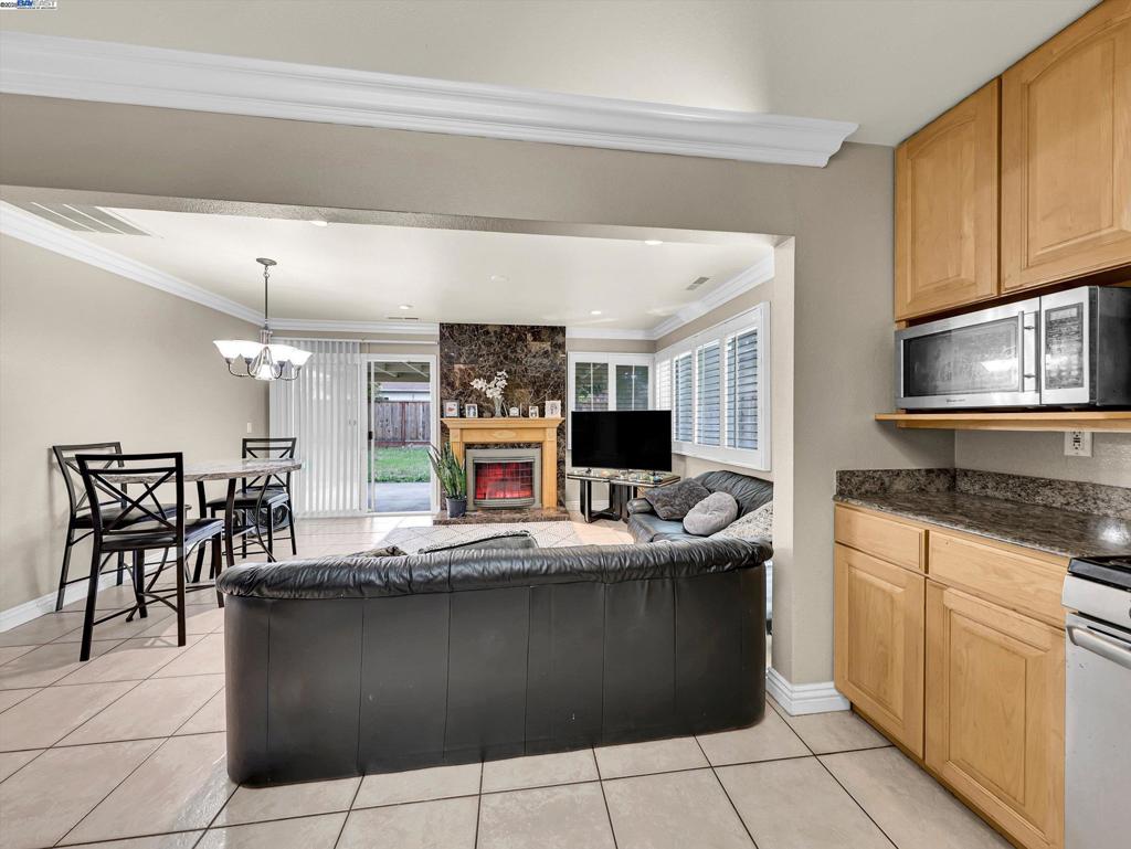 ALVARADO - Residential