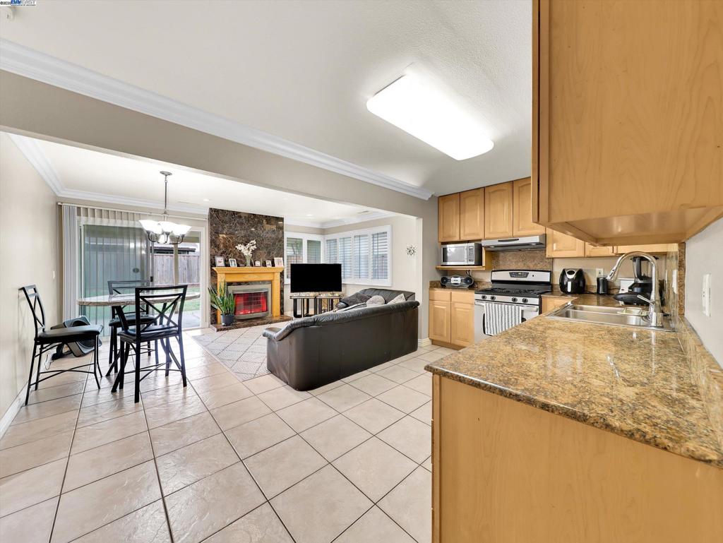 ALVARADO - Residential